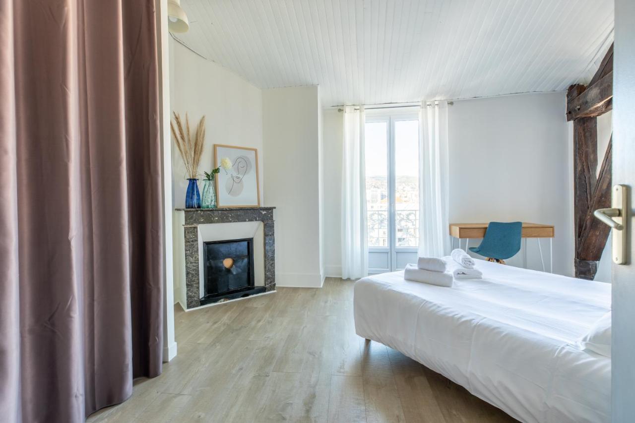 Le Panorama Lägenhet Clermont-Ferrand Exteriör bild